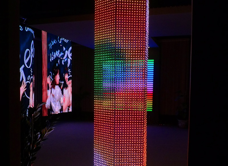 led mesh display